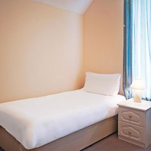 Standard Room with 1 Single Bed
